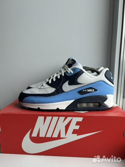 Кроссовки Nike Air Max 90 Essential