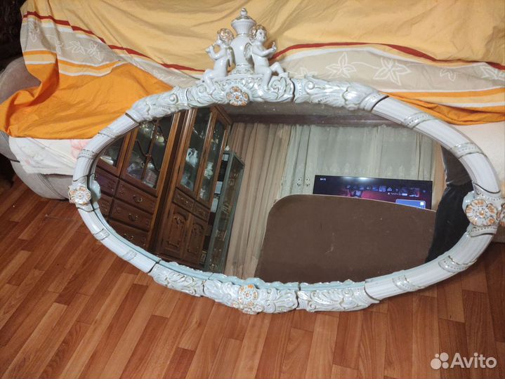 Зеркало настенное в прихожую бу