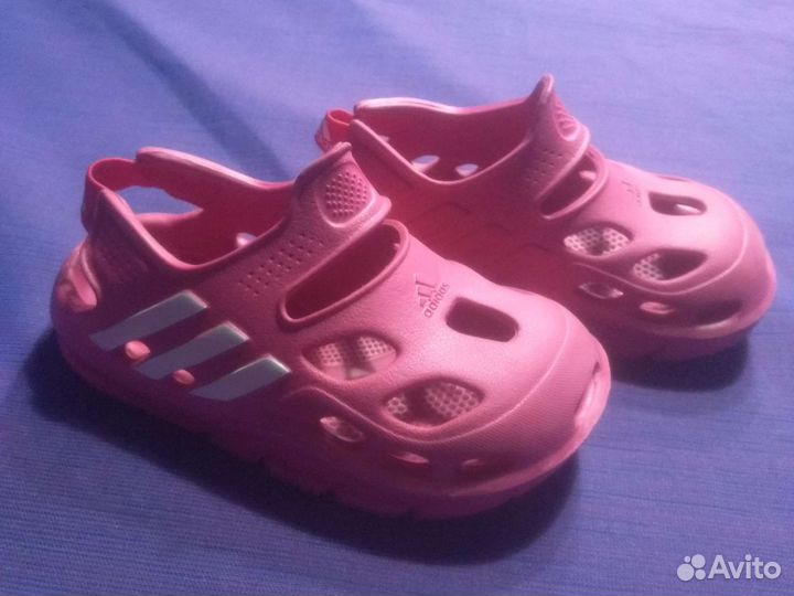Сланцы adidas