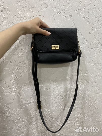 Черная женская сумочка