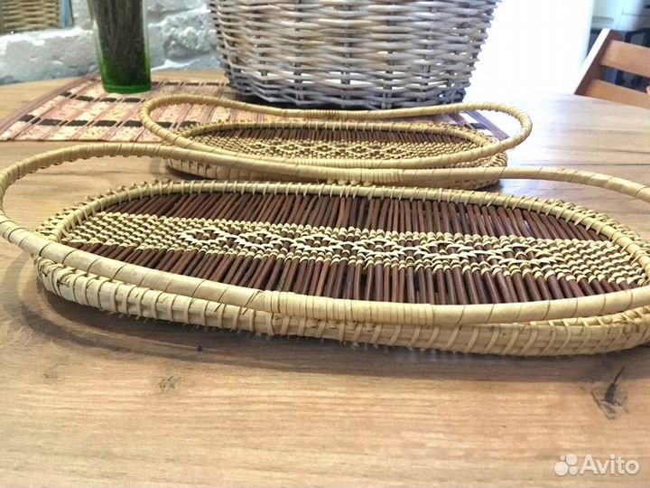 Подносы-подставки плетеные из соломки