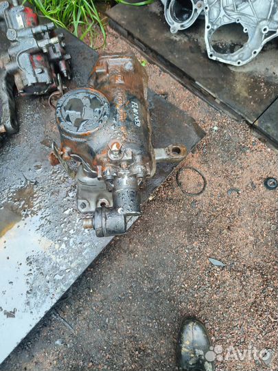 Редуктор рулевой Volvo FL10