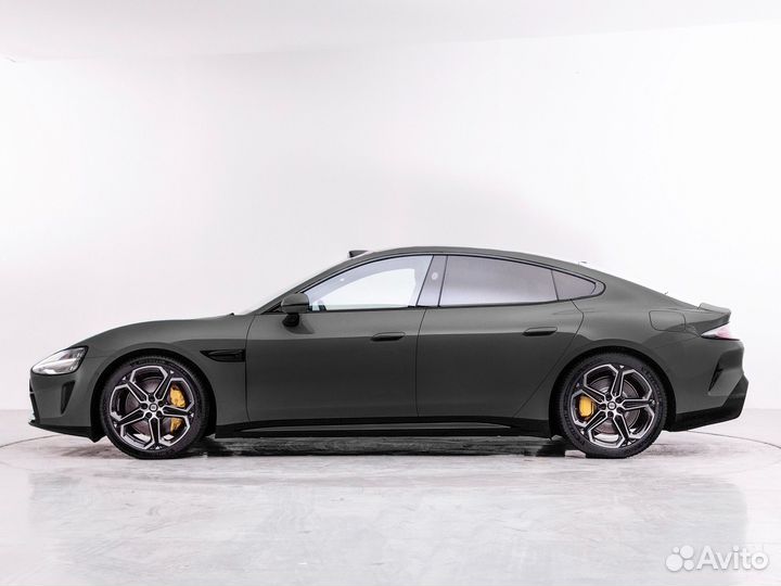 Xiaomi SU7 673 л.с. AT, 2025, 10 км