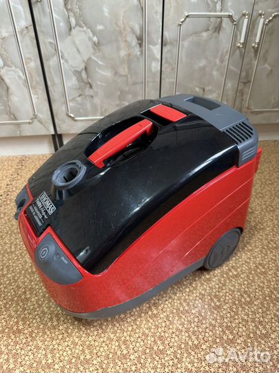 Моющий пылесос Thomas