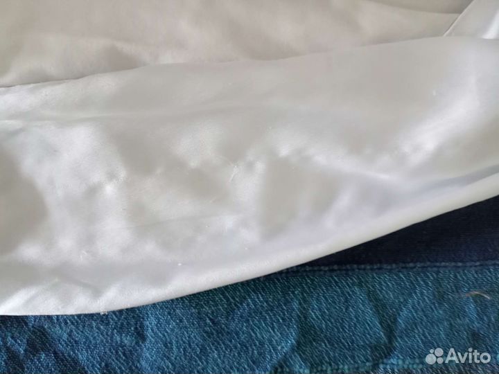 Блузка белая