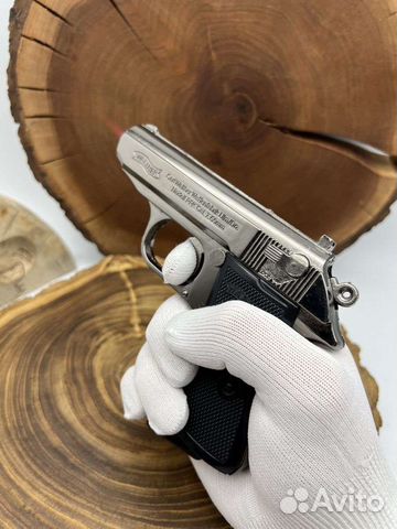 Металлический пистолет зажигалка Макаров