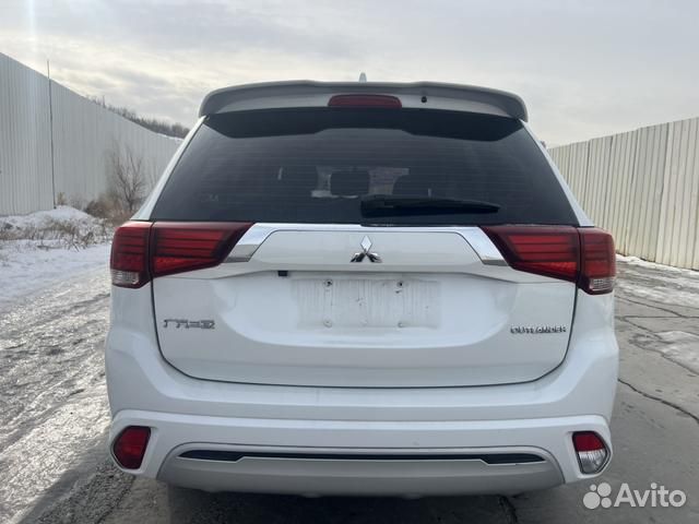 Mitsubishi Outlander 2.0 CVT, 2021, 60 000 км