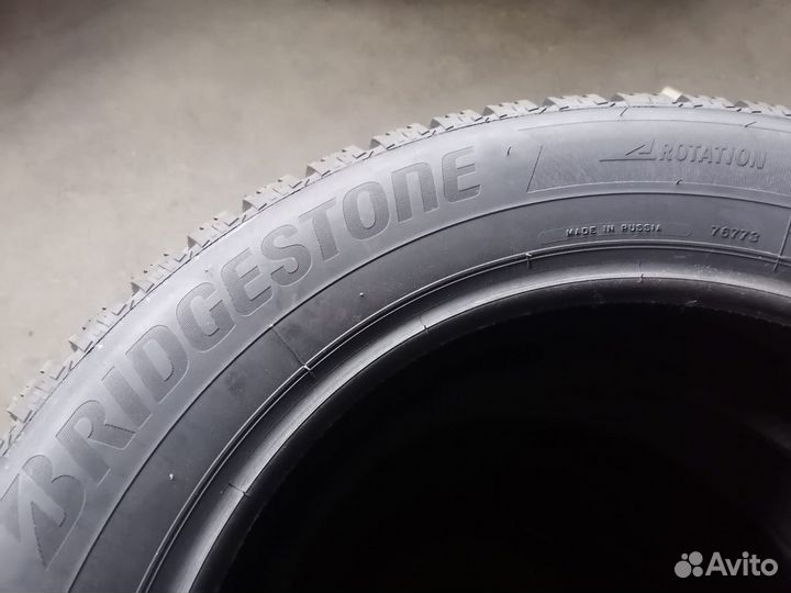 Bridgestone Ice Cruiser 7000S 225/60 R17 99T