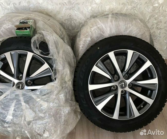 Зимние шипованные колеса r17 на Лексус, Тайота