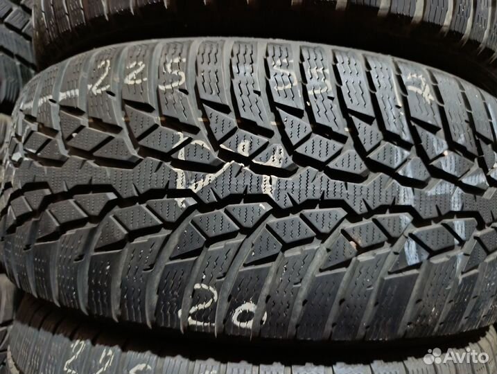 Nokian Tyres WR D4 225/55 R17 100T