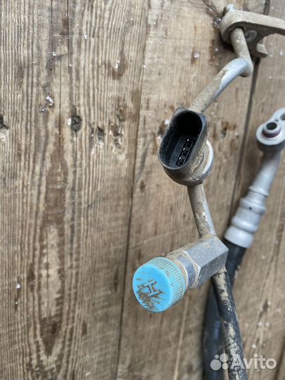 Трубки кондиционера Skoda Octavia Tour 1,6 BFQ