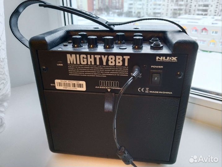 Гитарный комбоусилитель