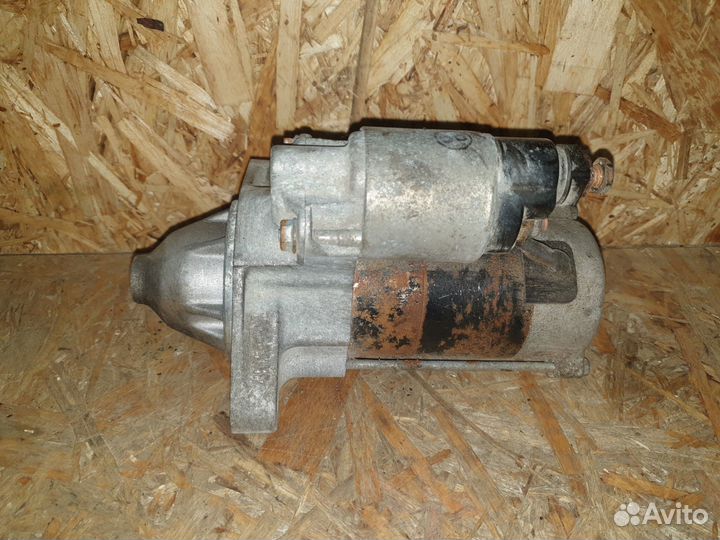 Стартер Toyota Avensis II