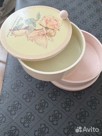 Шкатулка для хранения украшений