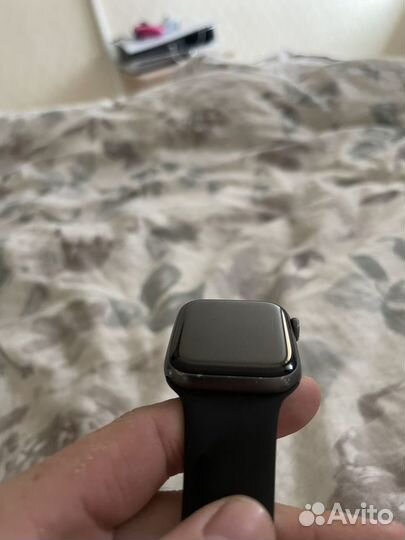 Apple watch series 4 44mm АКБ 81% ростест