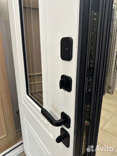 Дверь входная со стеклопакетом Верса Термо