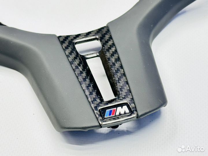 Вставка в М руль BMW G - серии, карбон