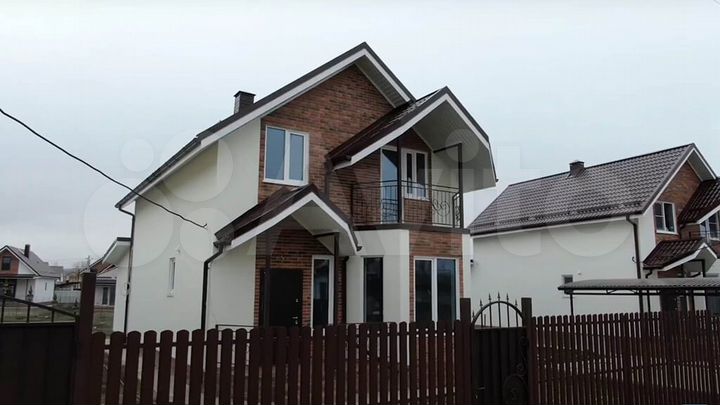 Дом 135 м² на участке 7,5 сот.