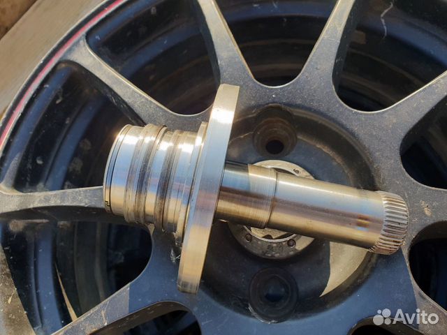 Вал масляного насоса zf 5hp19 audi vw 1056410084