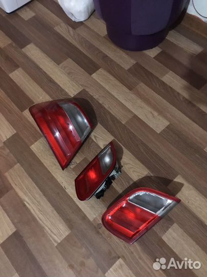 Задние фары mercedes w208