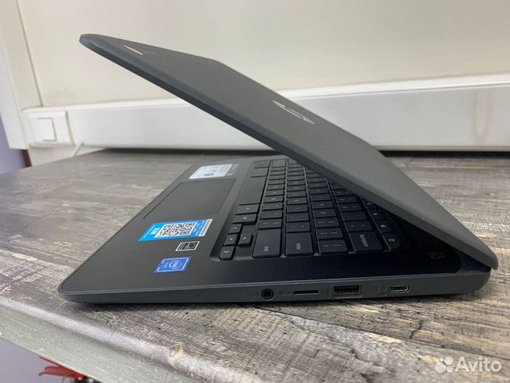 HP ChromeBook 11 G4 Celeron/4gb/32gb