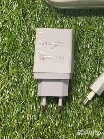 Зарядное устройство Quick Charge 3.0