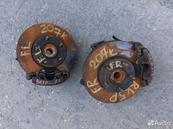 Ступица передняя мазда аксела,мазда 3