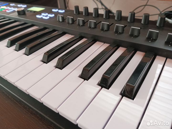 Midi клавиатура Arturia KeyLab Essential 49 mk3