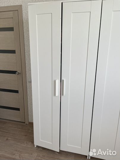 2 шкафа икеа бримнес