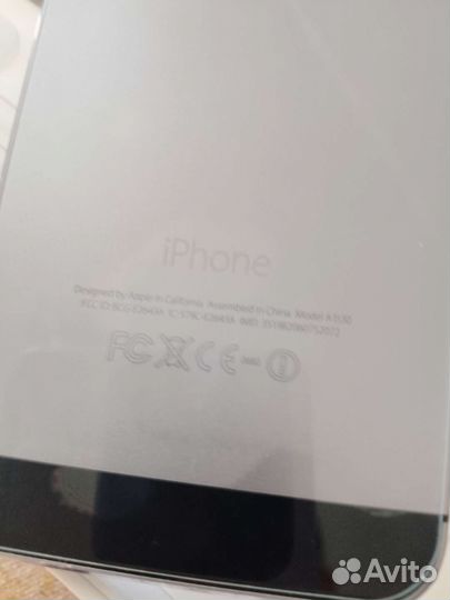 Телефон iPhone 5s