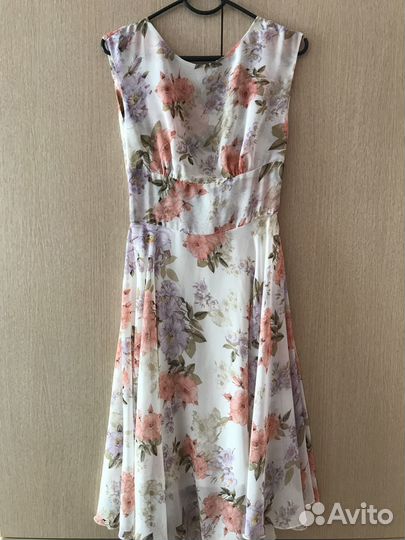 Платье летнее новое 44 размер
