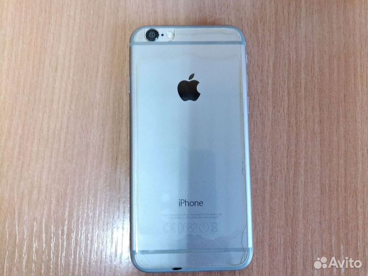 Телефон iPhone 6