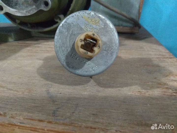 Датчик давления масла Ваз 2101-07 СССР