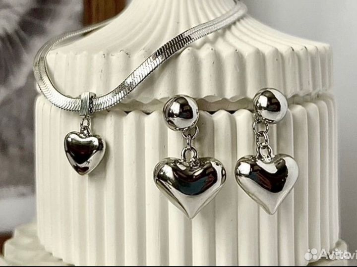 Серьги пусеты сердечки, браслет