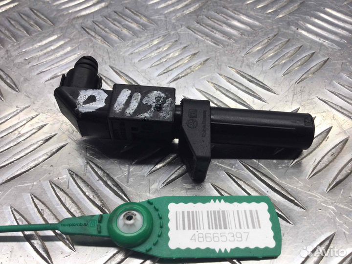 Датчик коленвала Mercedes C-klasse 0031532828 6469