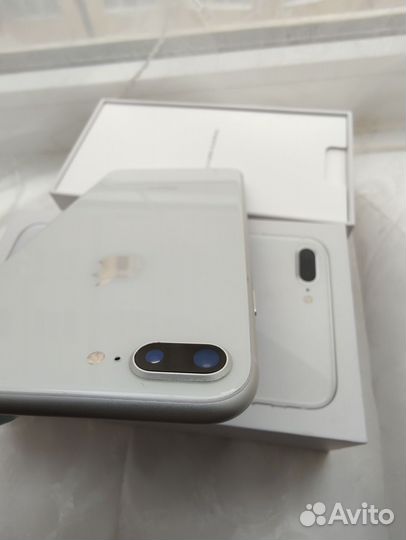 iPhone 8 Plus, 64 ГБ