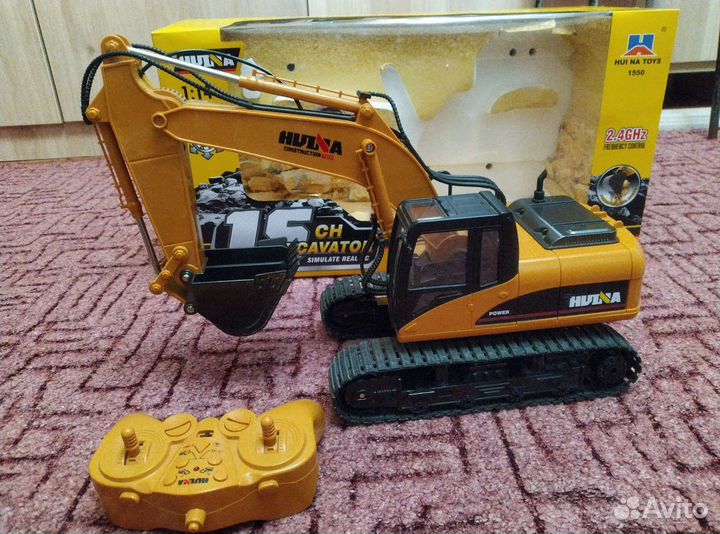 Экскаватор на радиоуправлении HN1550