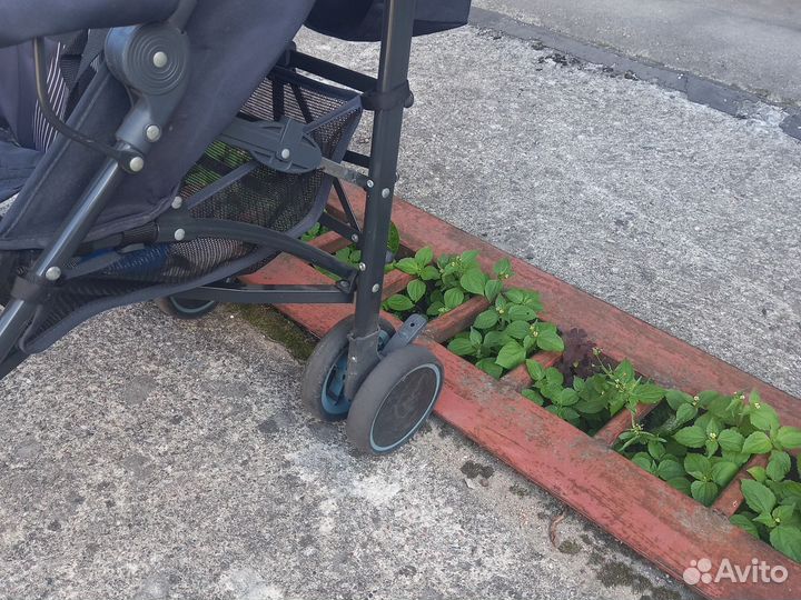 Прогулочная коляска бу