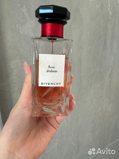 Духи женские givenchy