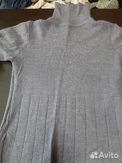 Свитры женские 2 шт