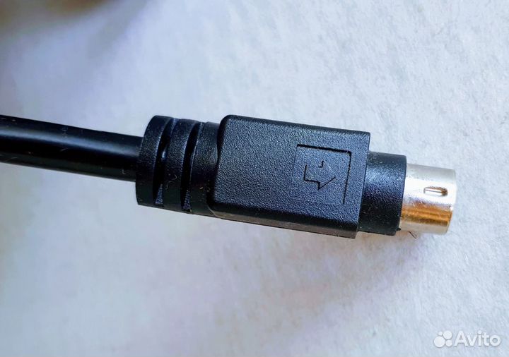 S-video кабель