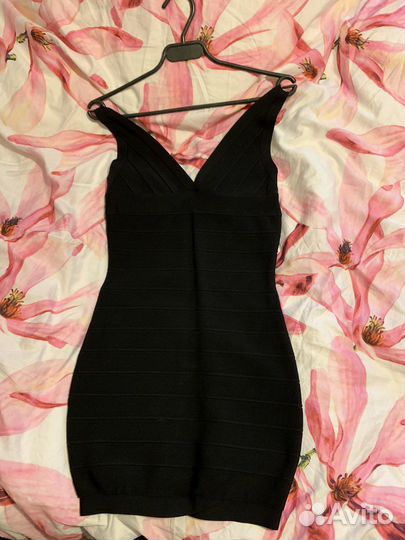 Бандажное платье