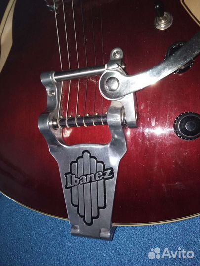 Элестро Гитара полуакустическая