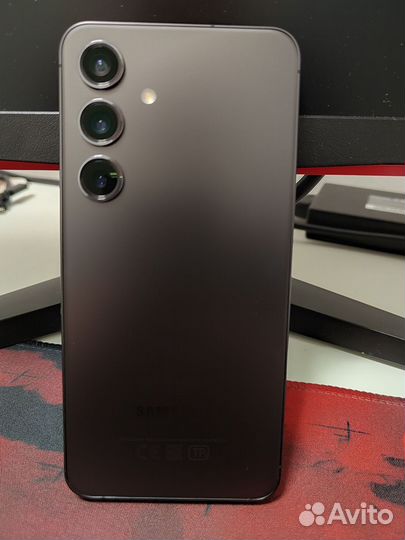 Samsung Galaxy S24, 8/256 ГБ