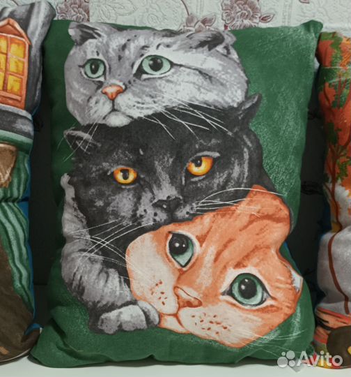 Коты- подушки