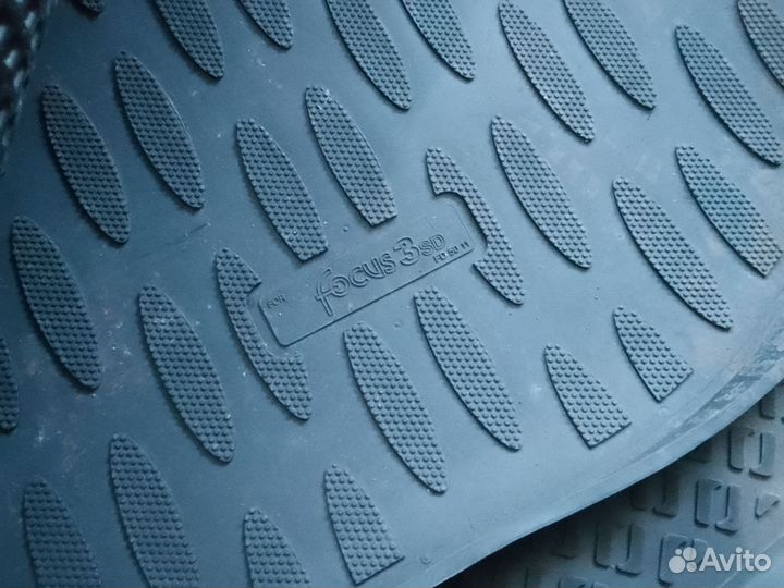 Коврик в багажник