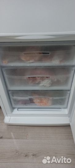 Холодильник бу