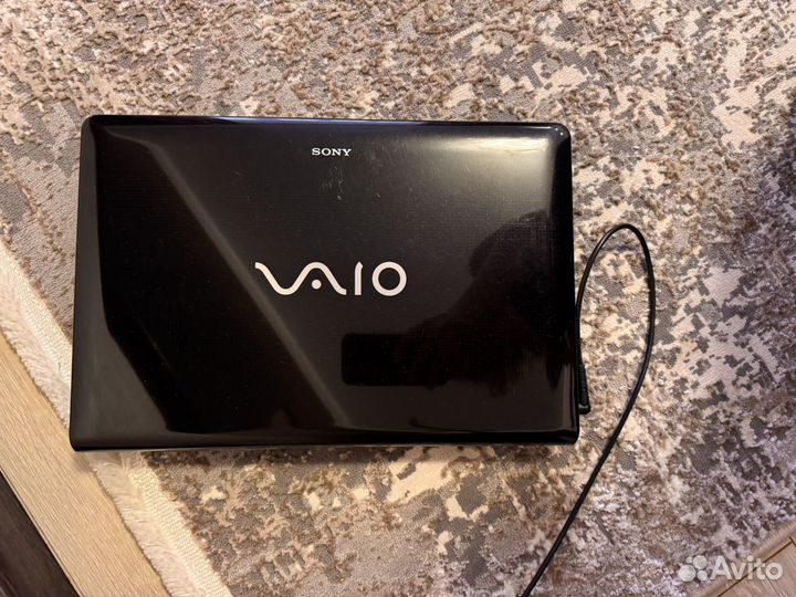 Ноутбук sony vaio PCG 71211v