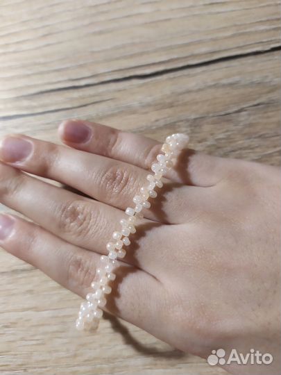Браслет из бисера)