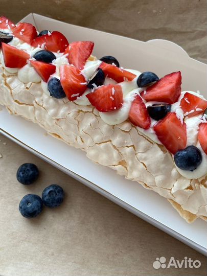 Меренговый рулет